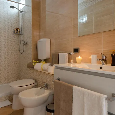 L'antica Rimessa 3* Lecce