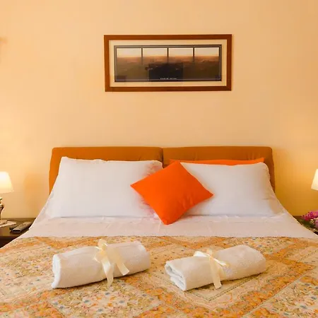 L'antica Rimessa 3* Лечче